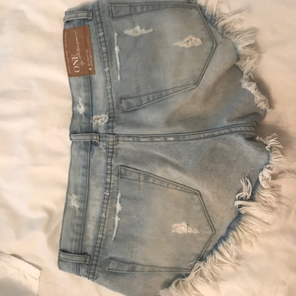 One teaspoon Bonita’s - Picture 2 of 2